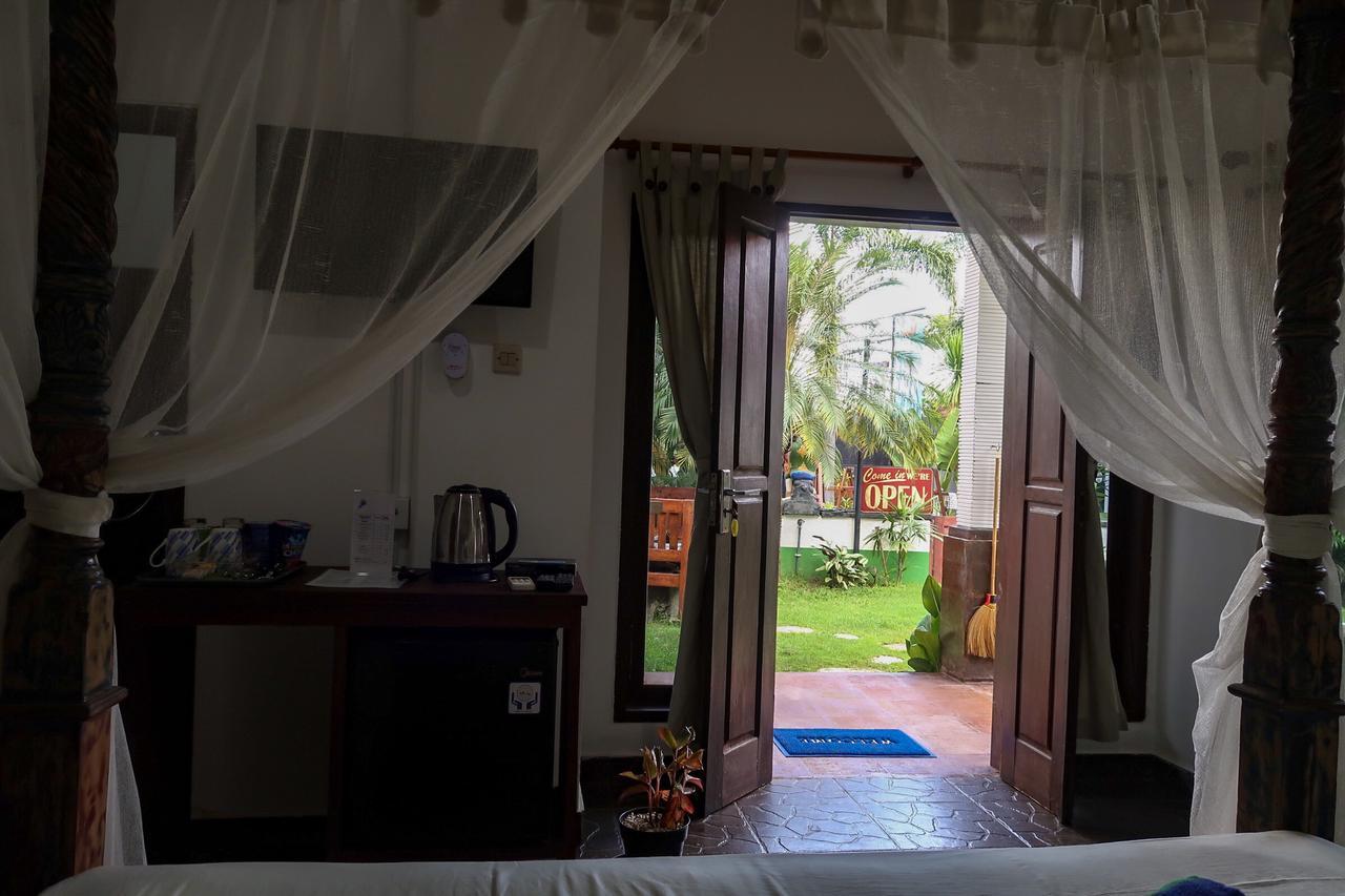 Lunar Dive Resort Tulamben  Ngoại thất bức ảnh